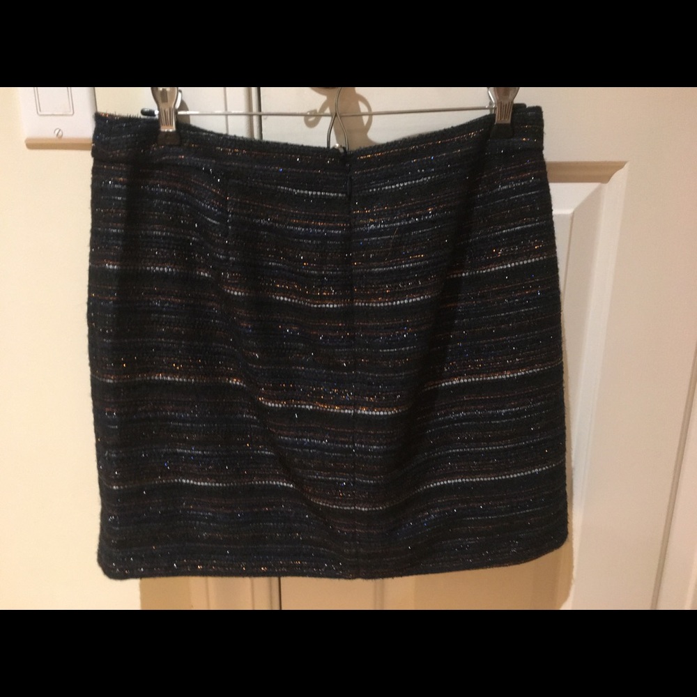 Size 4. Jcrew shimmer mini skirt